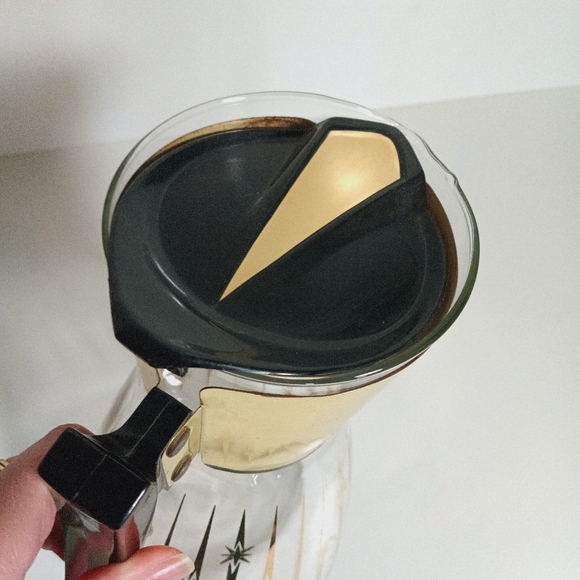 Vintage Mid Century Glass Coffee Carafe Pot With Lid - Picture 5 of 9